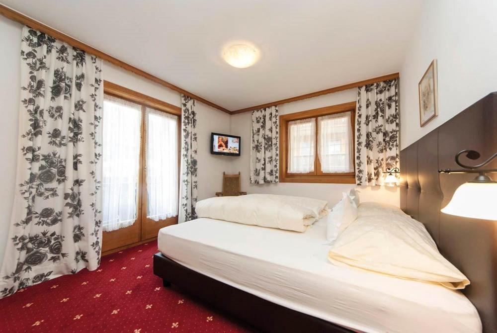 Tirolerhof Hotel Serfaus Ngoại thất bức ảnh