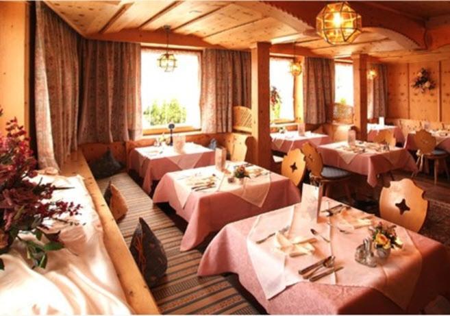 Tirolerhof Hotel Serfaus Ngoại thất bức ảnh