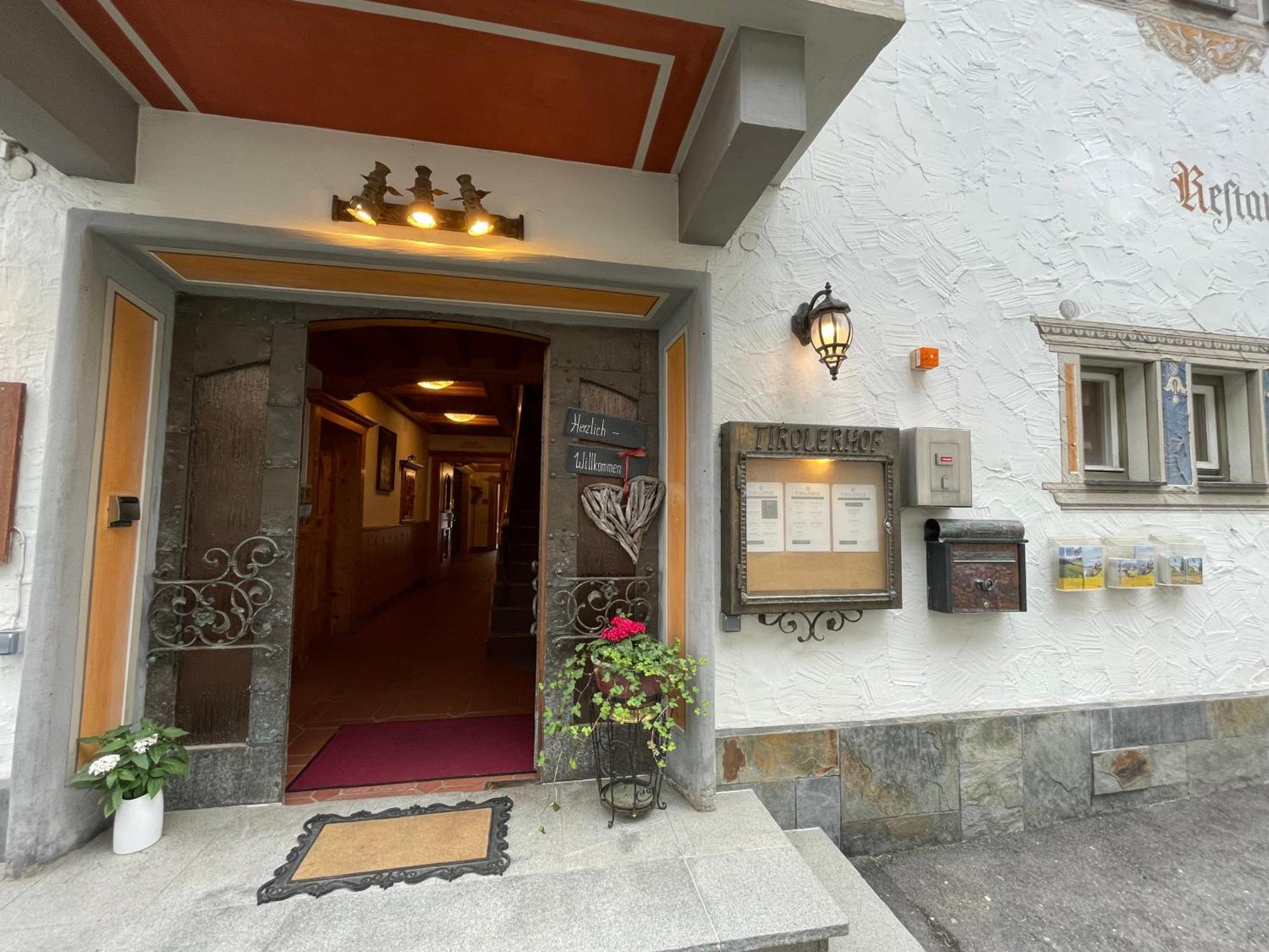 Tirolerhof Hotel Serfaus Ngoại thất bức ảnh
